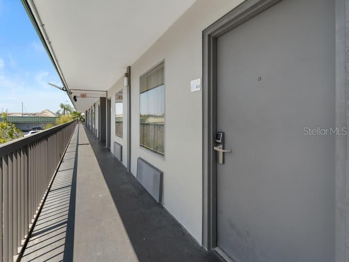7150 N TAMIAMI TRAIL UNIT S-61