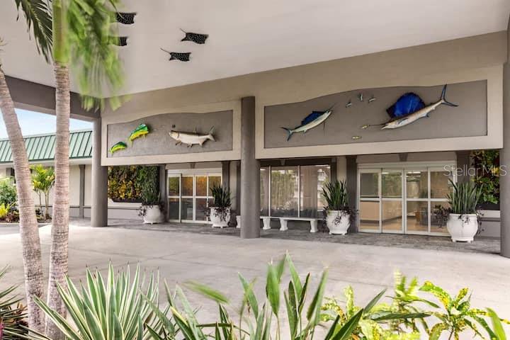 7150 N TAMIAMI TRAIL UNIT S-61