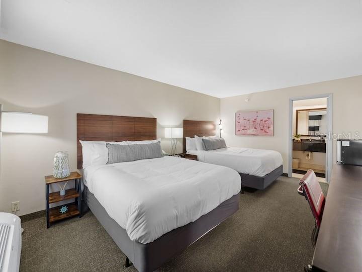 7150 N TAMIAMI TRAIL UNIT S-61