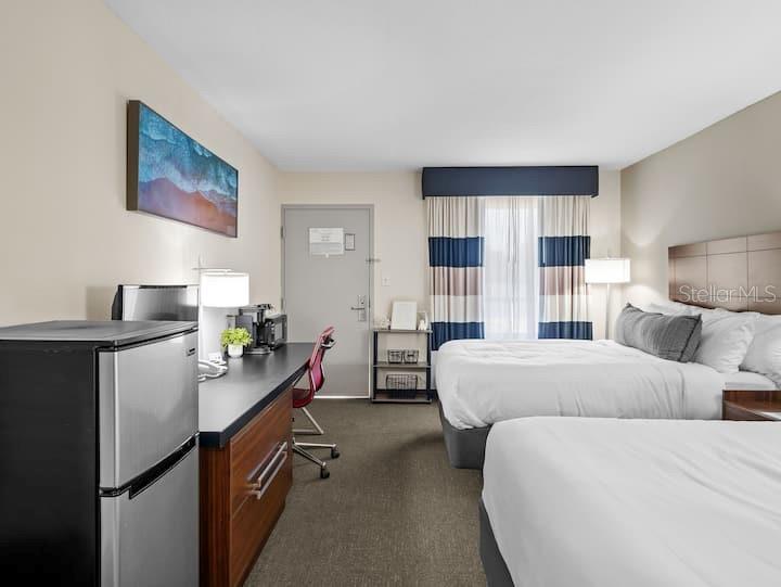 7150 N TAMIAMI TRAIL UNIT S-61