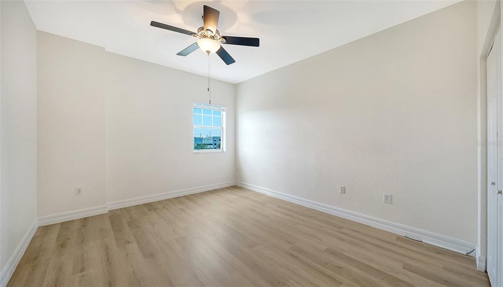 1064 N TAMIAMI TRAIL UNIT 1435