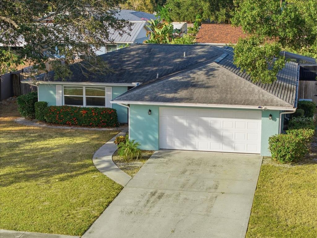 5883 WHISTLEWOOD CIRCLE