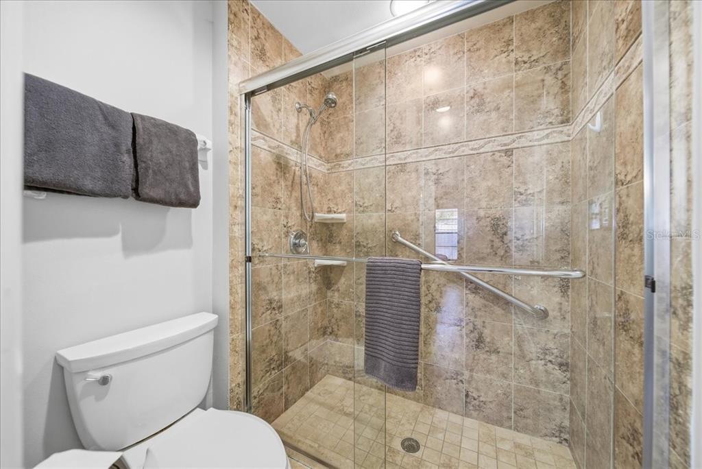 5883 WHISTLEWOOD CIRCLE