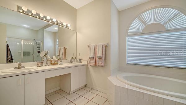 9528 HAWKSMOOR LANE