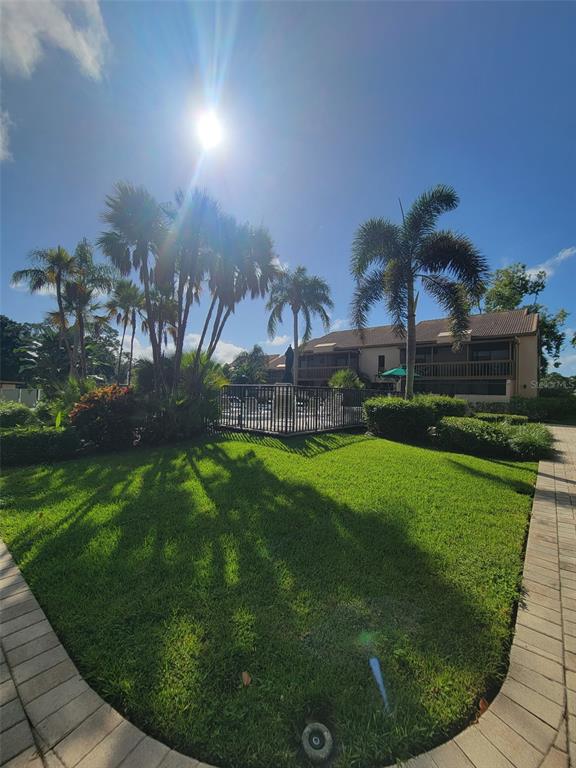 3097 WILLOW GREEN UNIT 32