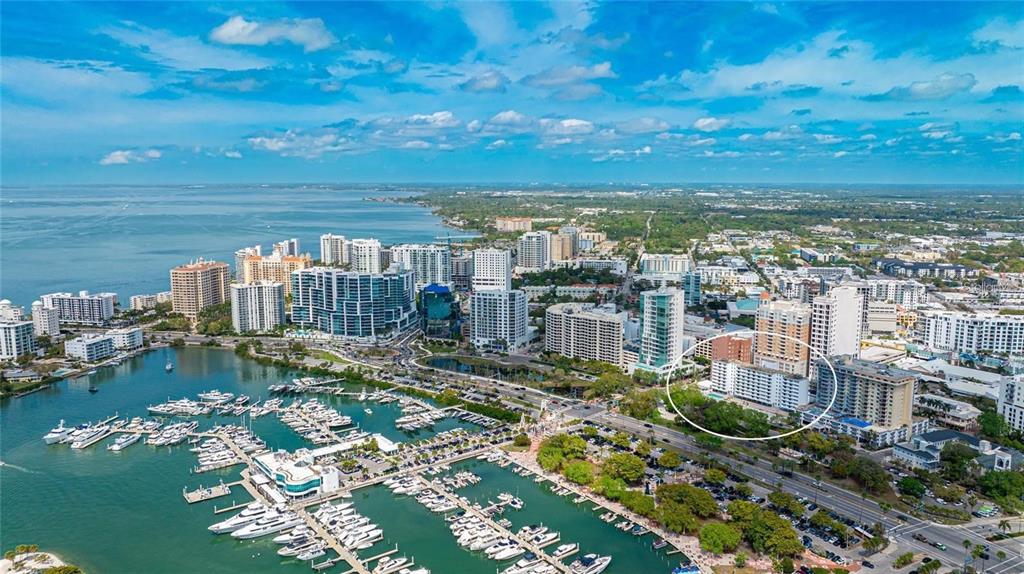 33 S GULFSTREAM AVENUE UNIT 30