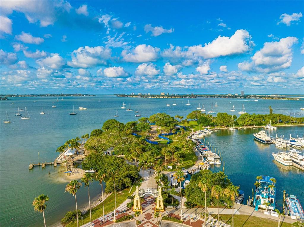 33 S GULFSTREAM AVENUE UNIT 30