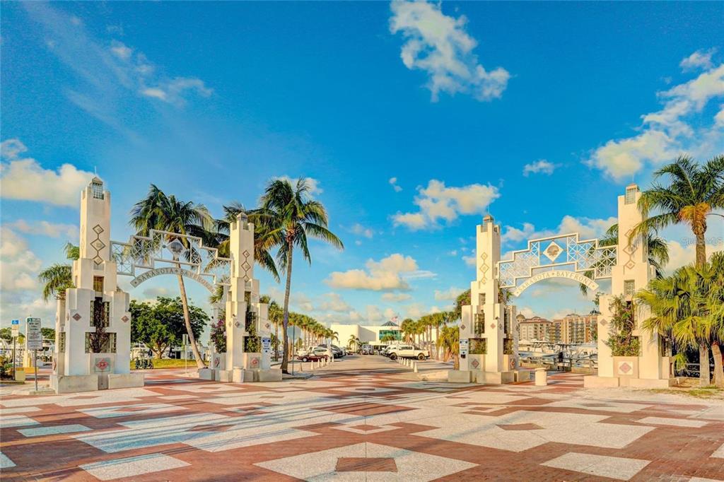 33 S GULFSTREAM AVENUE UNIT 30