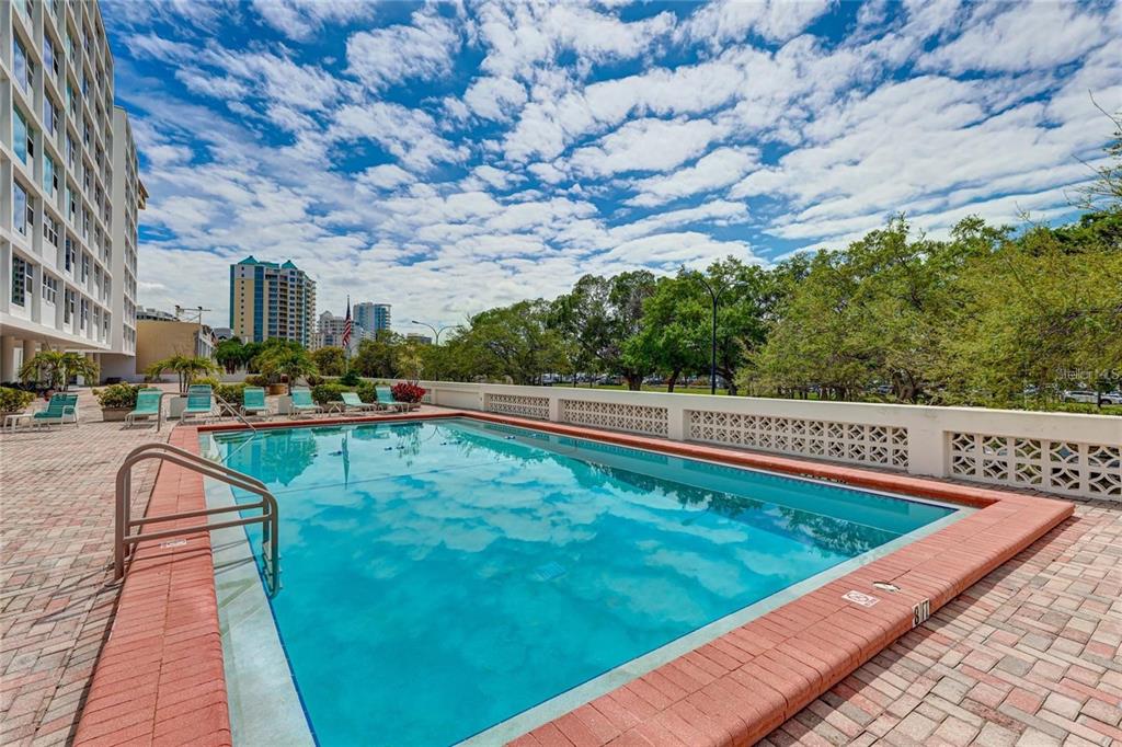 33 S GULFSTREAM AVENUE UNIT 30