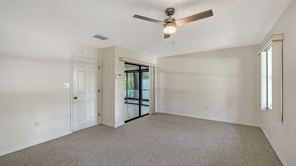 4799 OAK FOREST DRIVE W UNIT 4