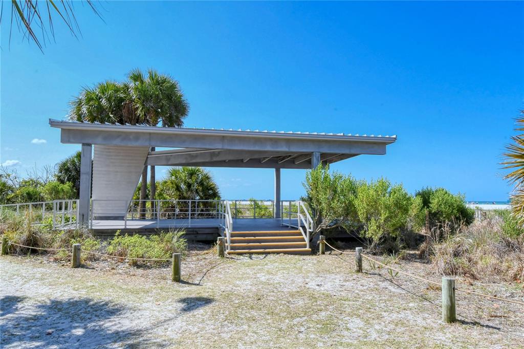 4799 OAK FOREST DRIVE W UNIT 4