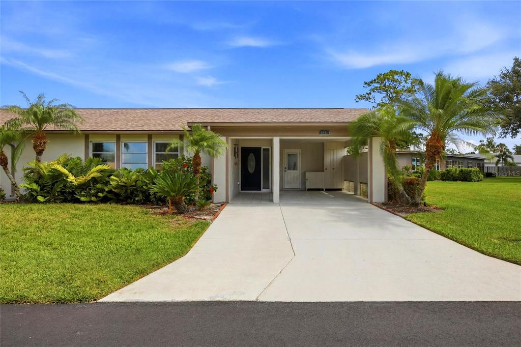 3721 COLLINS STREET UNIT 812