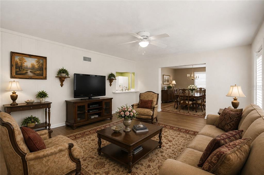 3721 COLLINS STREET UNIT 812