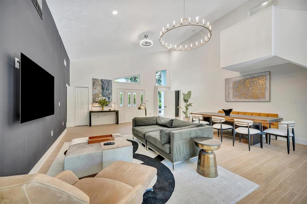 403 LONGBOW TRAIL