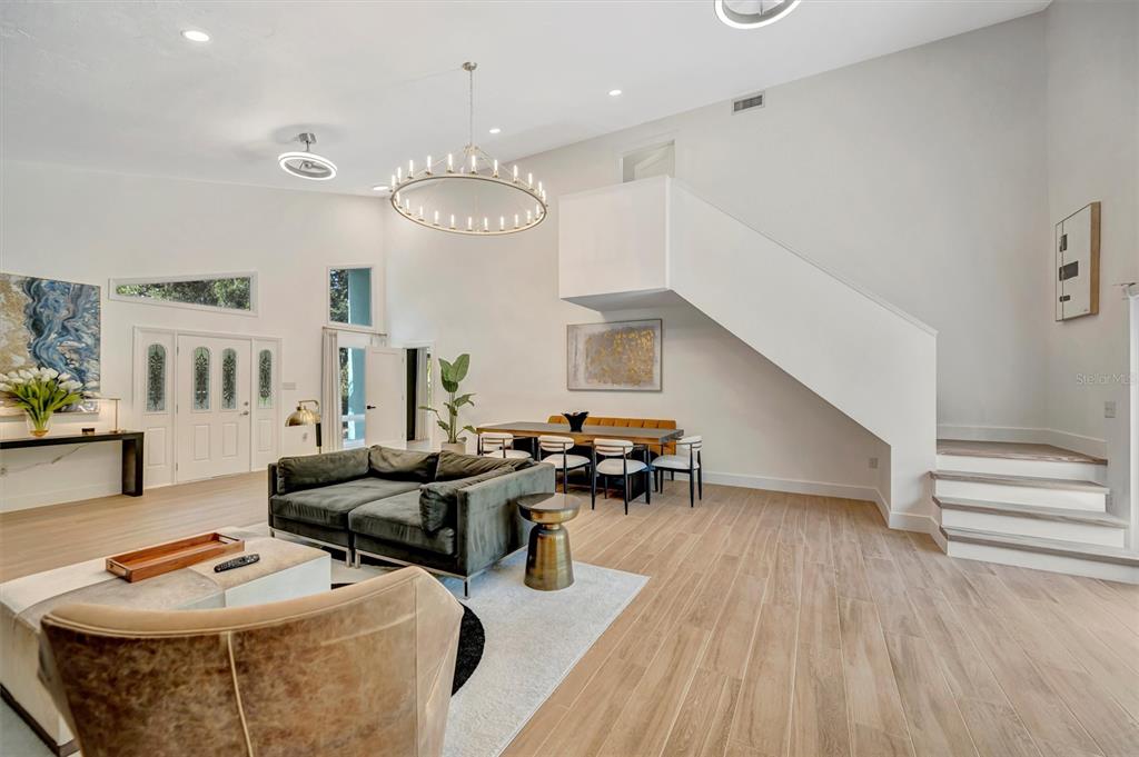 403 LONGBOW TRAIL