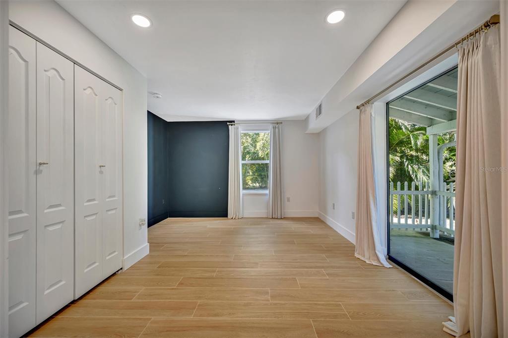 403 LONGBOW TRAIL