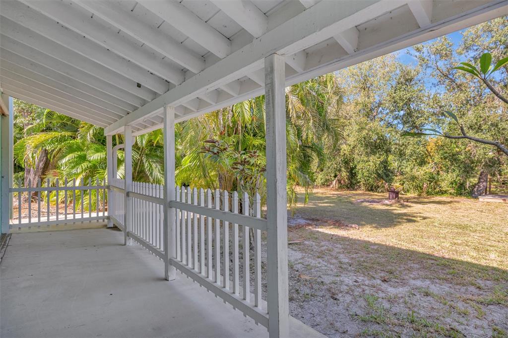 403 LONGBOW TRAIL