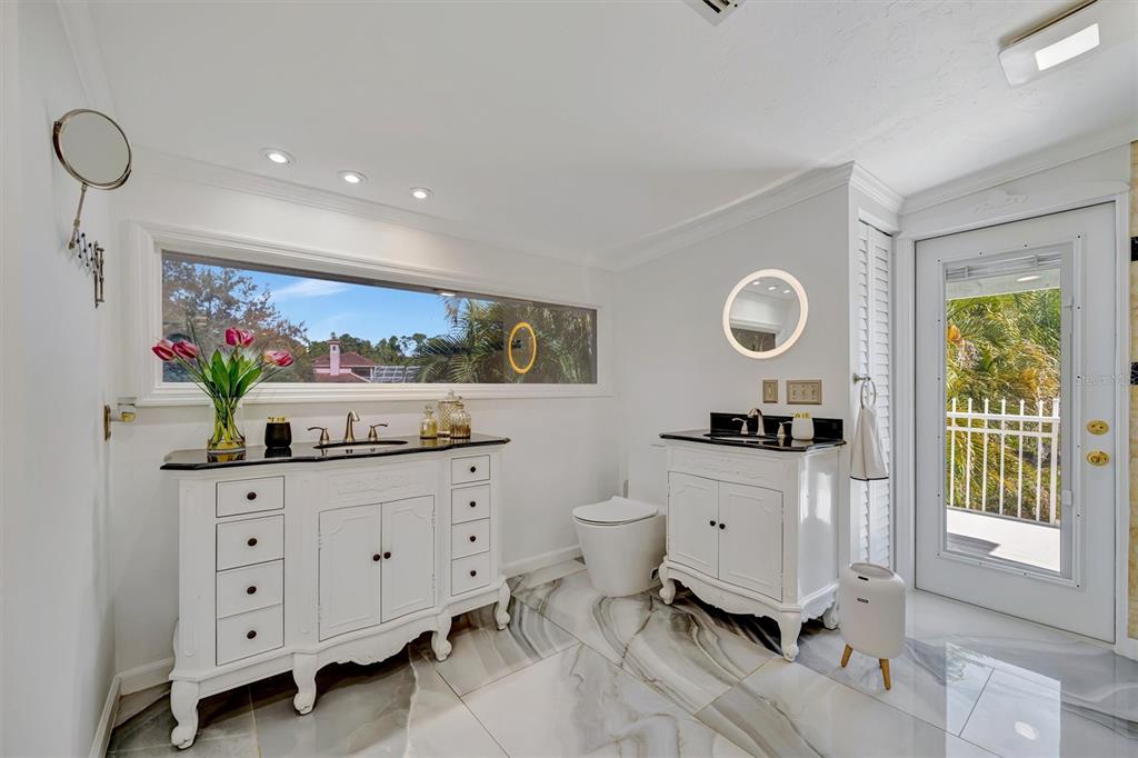 403 LONGBOW TRAIL