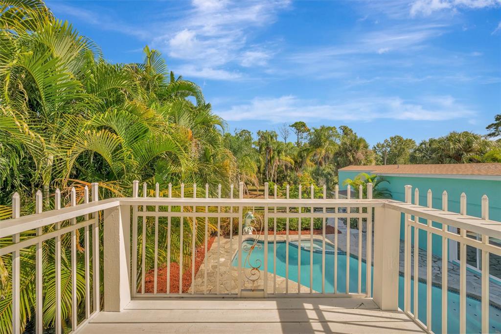 403 LONGBOW TRAIL