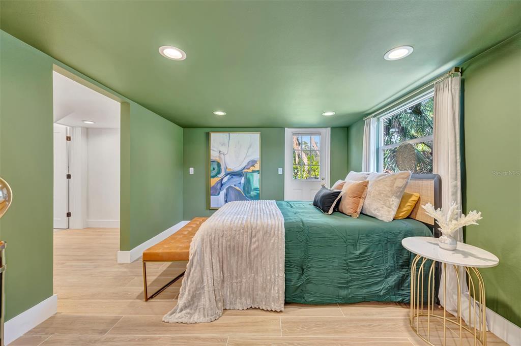 403 LONGBOW TRAIL