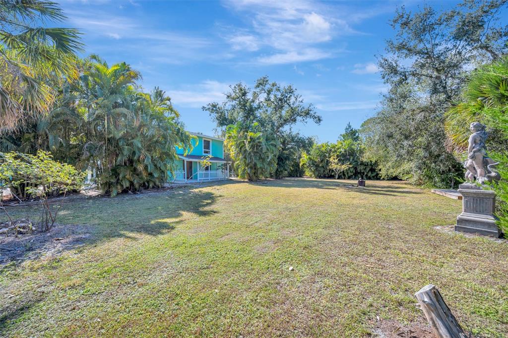 403 LONGBOW TRAIL