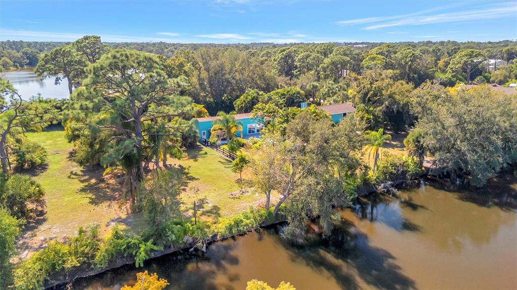 403 LONGBOW TRAIL