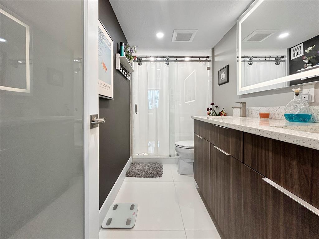 101 S GULFSTREAM AVE UNIT 9C