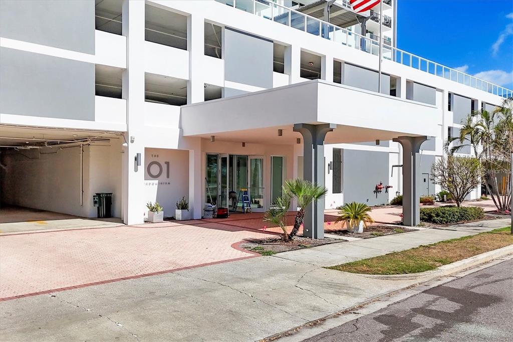 101 S GULFSTREAM AVE UNIT 9C