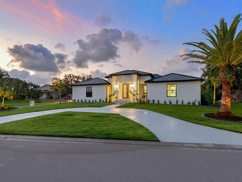 180 LOOKOUT POINT DRIVE