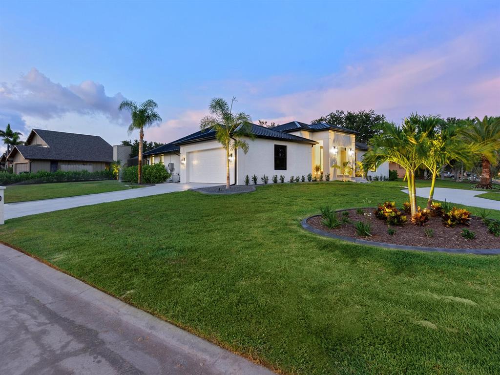 180 LOOKOUT POINT DRIVE