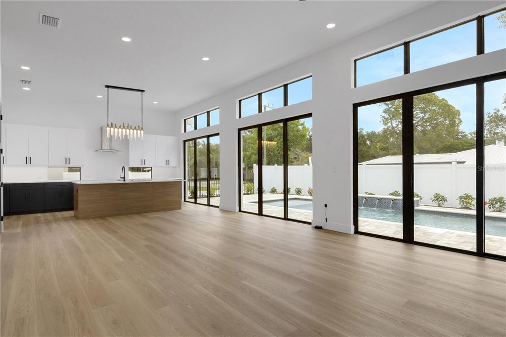 2079 HIBISCUS STREET