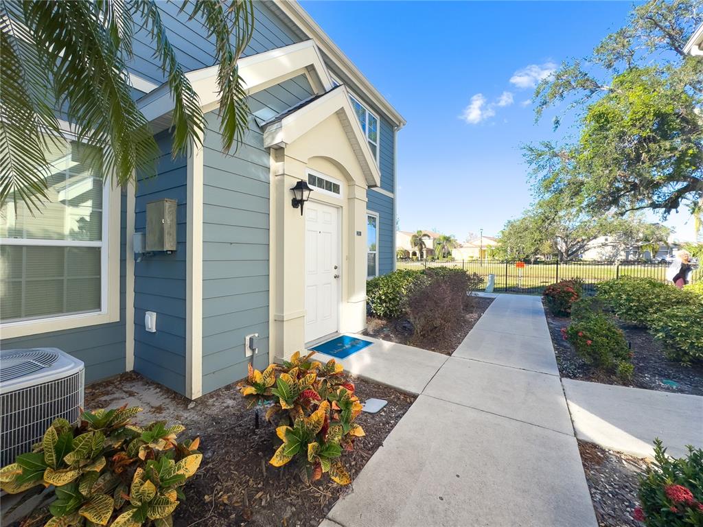 5521 ROSEHILL ROAD UNIT 203