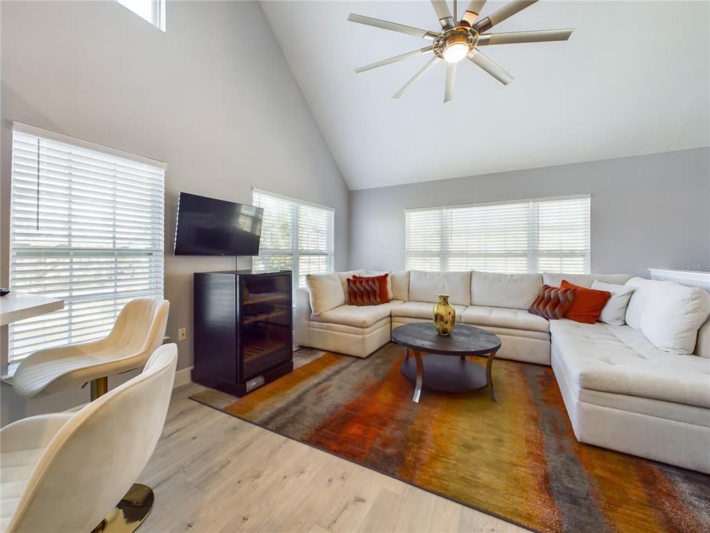 5521 ROSEHILL ROAD UNIT 203