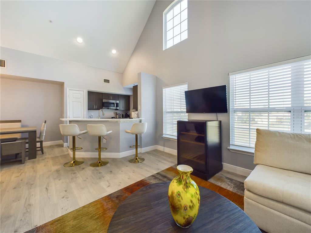 5521 ROSEHILL ROAD UNIT 203