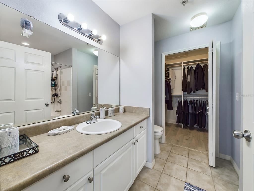5521 ROSEHILL ROAD UNIT 203