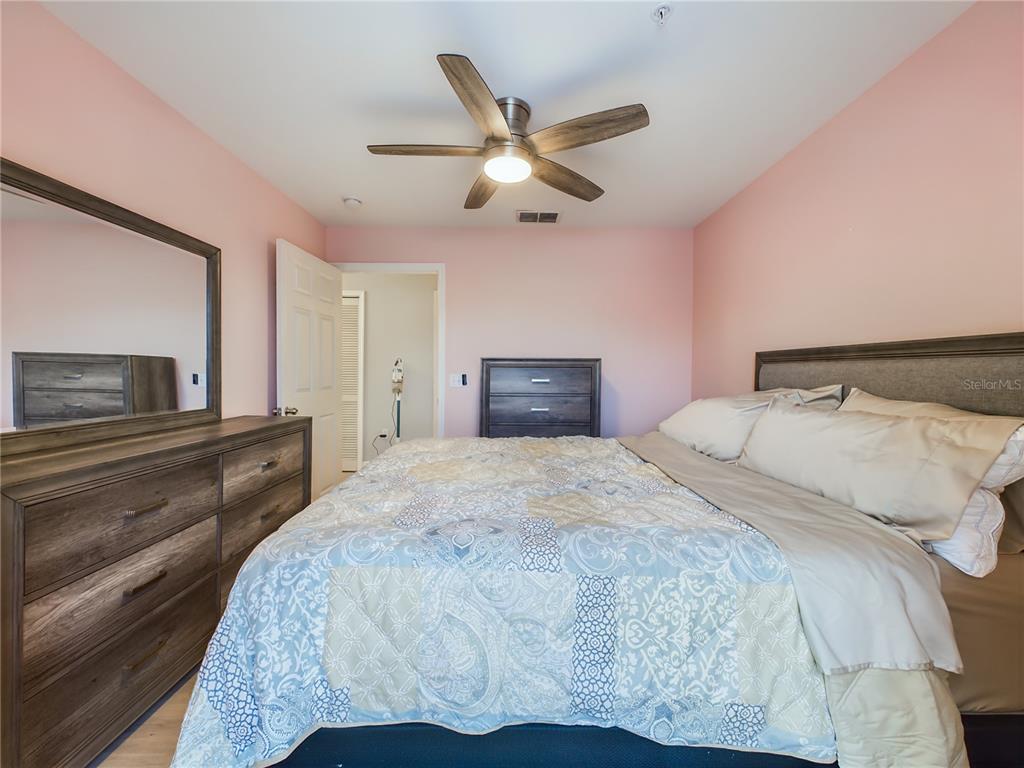 5521 ROSEHILL ROAD UNIT 203