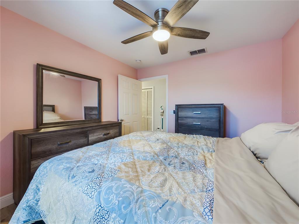 5521 ROSEHILL ROAD UNIT 203