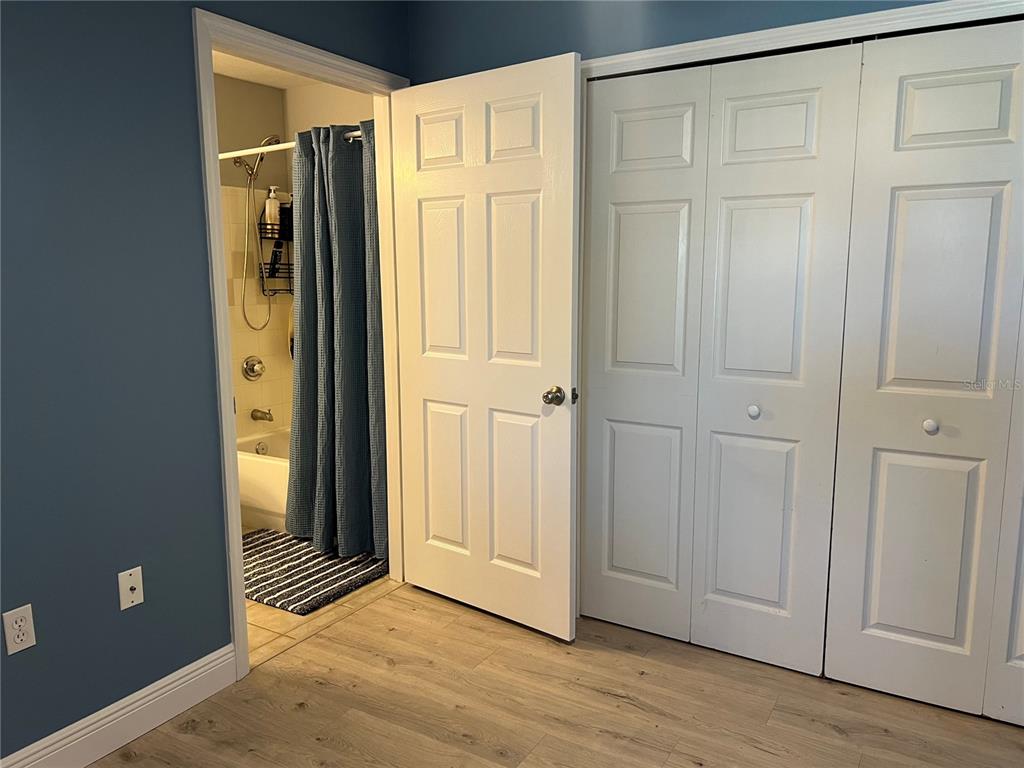 5521 ROSEHILL ROAD UNIT 203