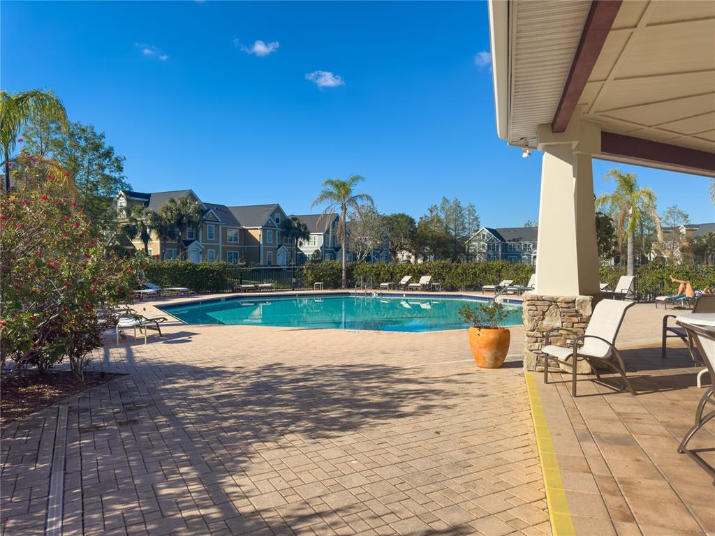 5521 ROSEHILL ROAD UNIT 203