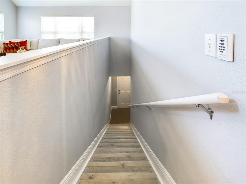 5521 ROSEHILL ROAD UNIT 203