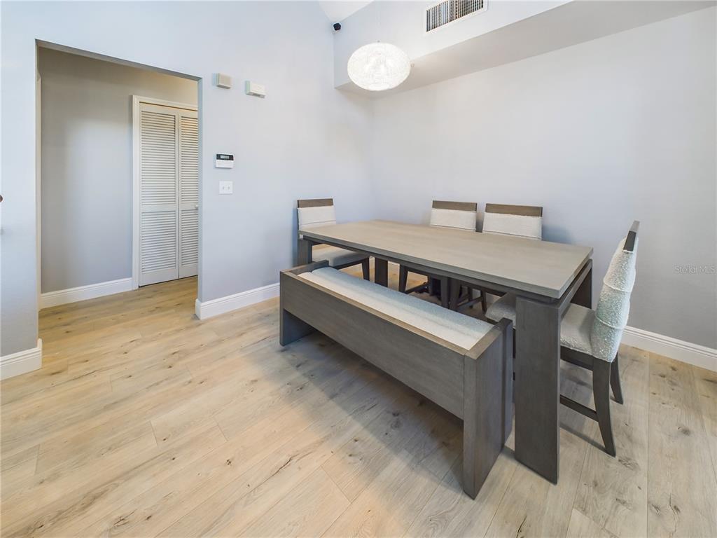 5521 ROSEHILL ROAD UNIT 203