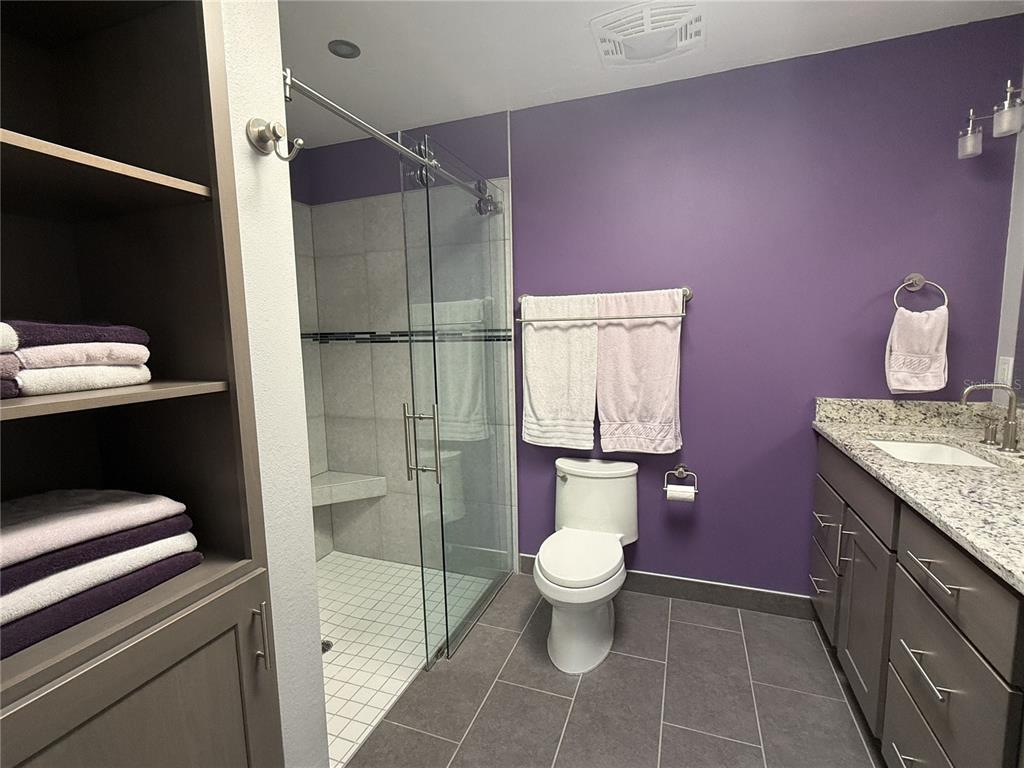 2042 COUNTRY MEADOWS PLACE