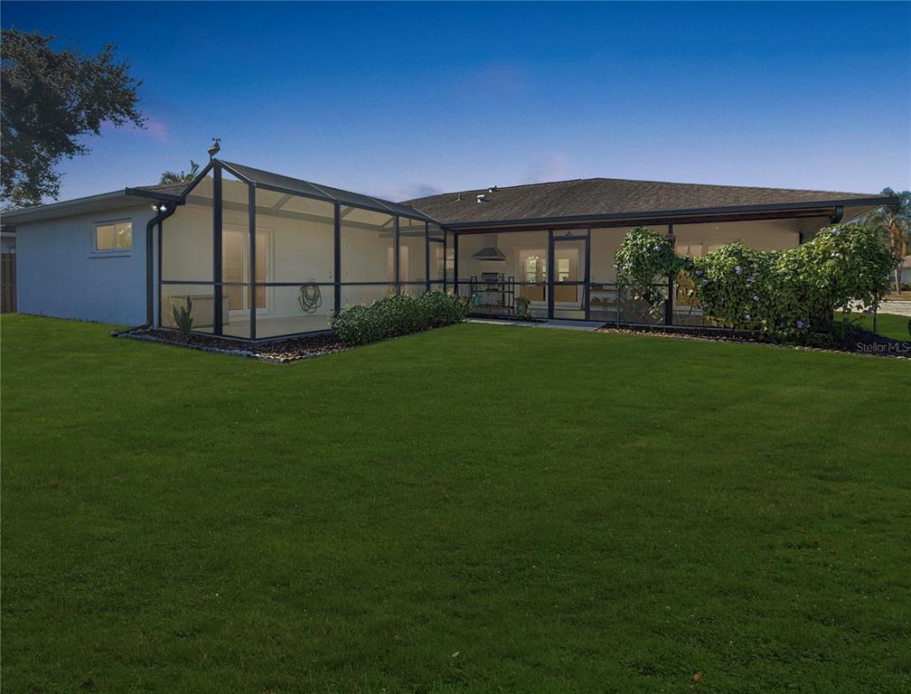 2042 COUNTRY MEADOWS PLACE