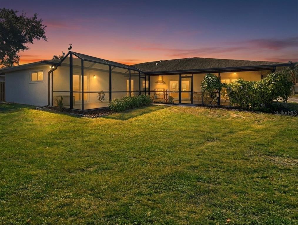 2042 COUNTRY MEADOWS PLACE