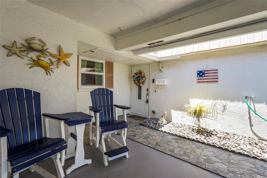 2531 RIVERBLUFF PARKWAY UNIT V