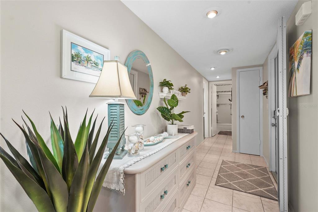 2531 RIVERBLUFF PARKWAY UNIT V