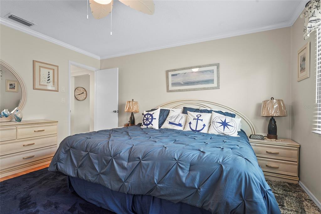 2531 RIVERBLUFF PARKWAY UNIT V