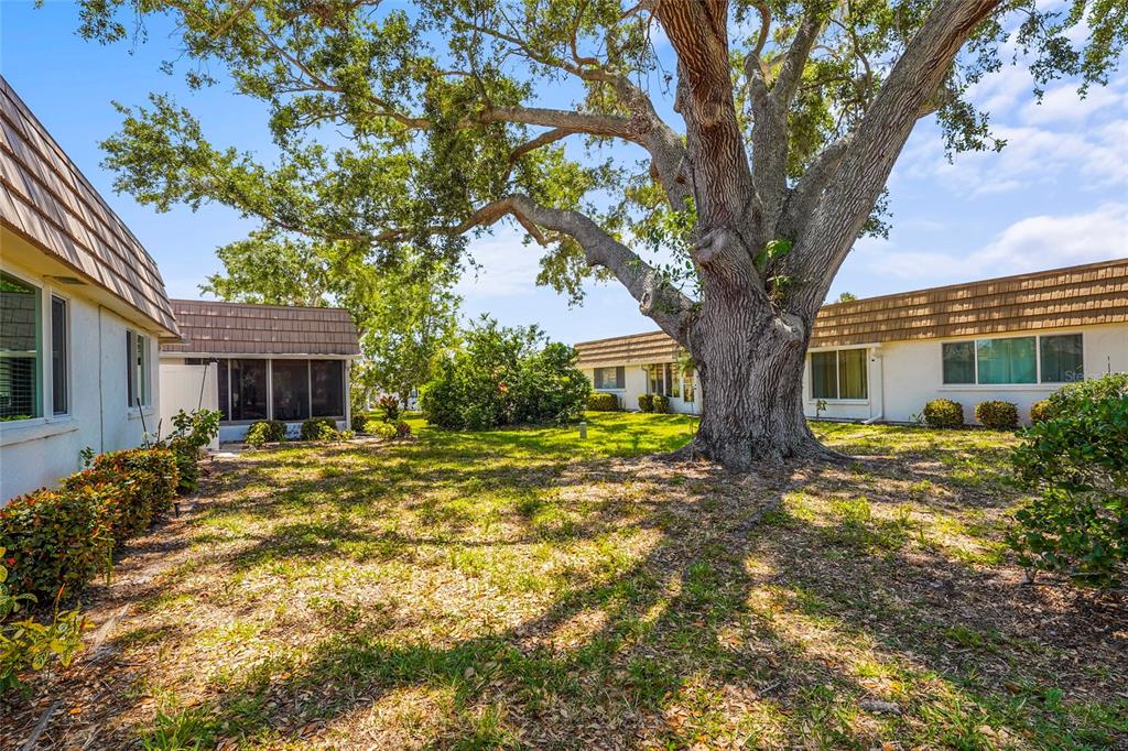 2531 RIVERBLUFF PARKWAY UNIT V