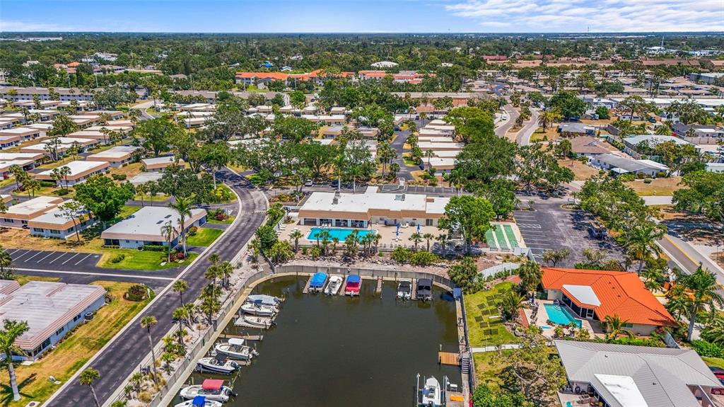 2531 RIVERBLUFF PARKWAY UNIT V