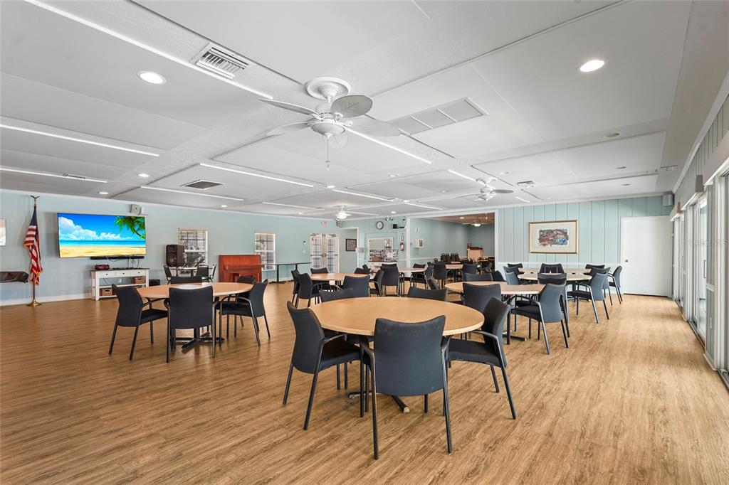 2531 RIVERBLUFF PARKWAY UNIT V